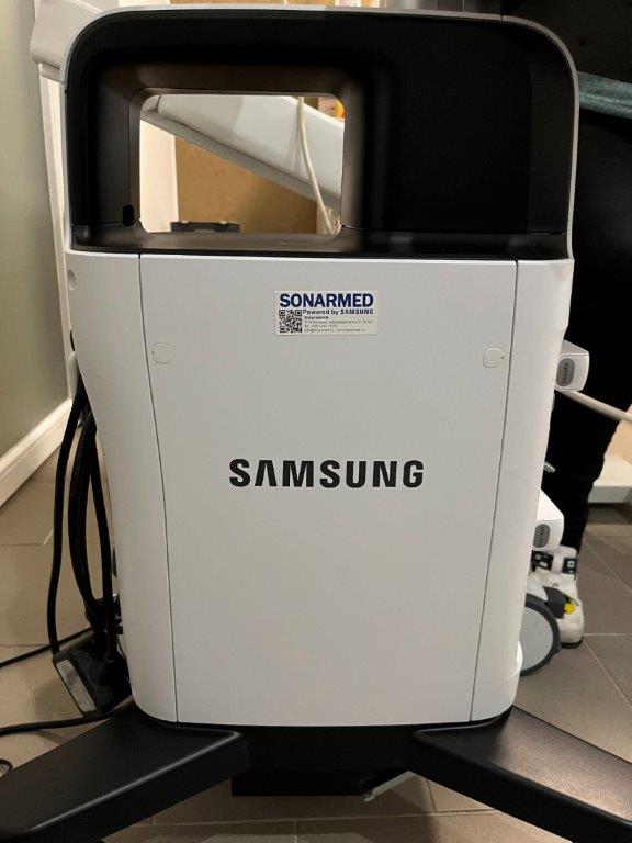 Használt HS40 ultrahang készülék négy vizsgálófejjel szülészeti, nőgyógyászati és radiológiai célra