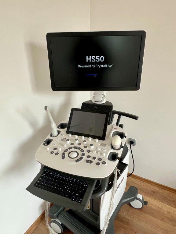 Használt Samsung HS50 típusú 2D/ 3D/ 4D/ 5D ultrahang készülék két vizsgálófejjel