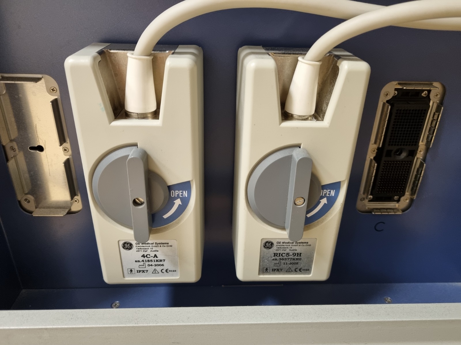 Eladó használt GE Voluson V730 Pro ultrahang készülék 3db aktív fejcsatlakozóval