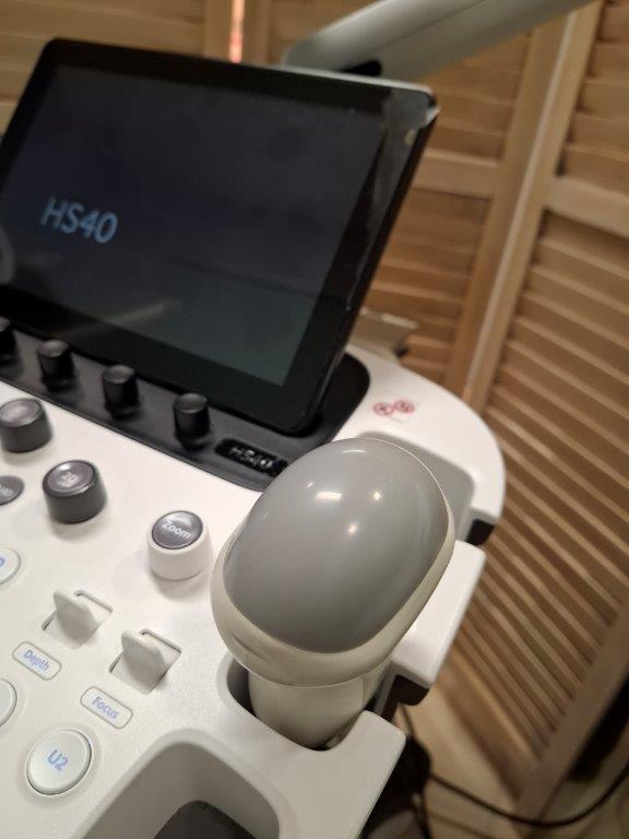 Használt Samsung HS40 ultrahang készülék három vizsgálófejjel Használt Samsung HS40 ultrahang készülék három vizsgálófejjel